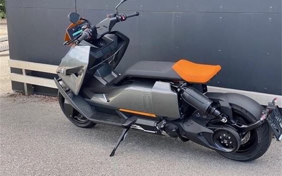Gebrauchtmotorrad BMW CE 04 - Bild 3 Gebrauchtmotorrad BMW CE 04 - Bild 3