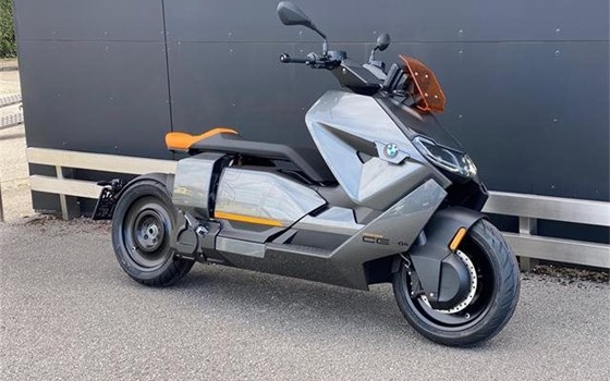 Gebrauchtmotorrad BMW CE 04 - Bild 5 Gebrauchtmotorrad BMW CE 04 - Bild 5