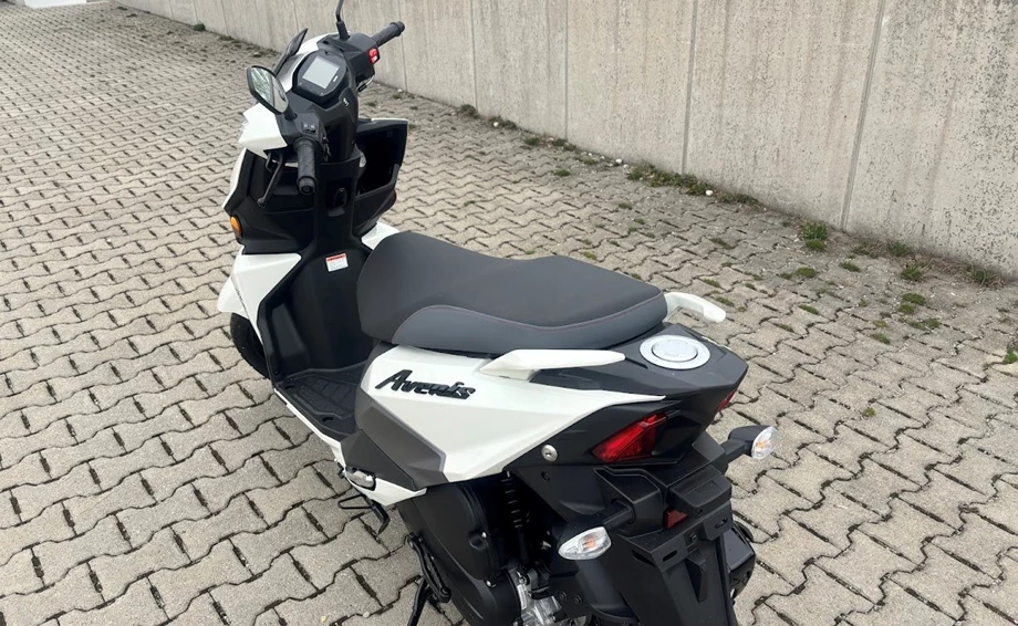 Offer Suzuki Avenis 125 Bild 2: Offer Suzuki Avenis 125