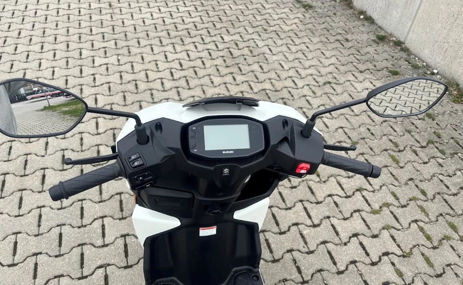 Offer Suzuki Avenis 125 Bild 6: Offer Suzuki Avenis 125