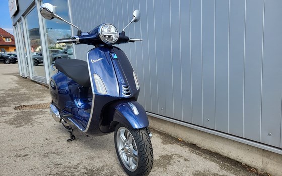 Neufahrzeug Vespa Primavera 125 - Bild 2 Neufahrzeug Vespa Primavera 125 - Bild 2