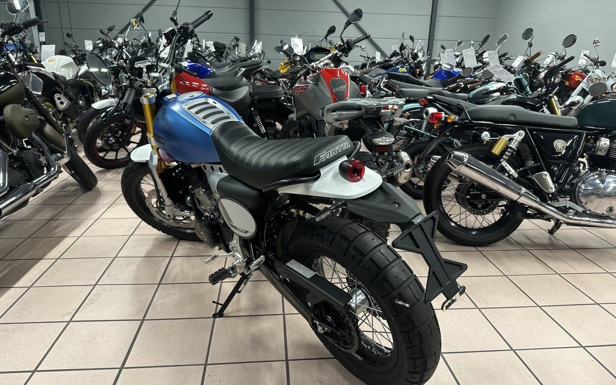 Zum Vergrößern bitte anklicken! Angebot Fantic Caballero Scrambler 500