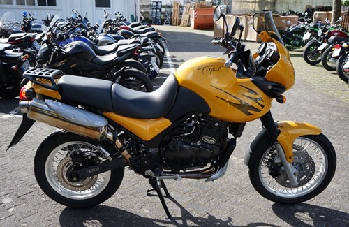 Gebrauchtmotorrad Triumph Tiger 900