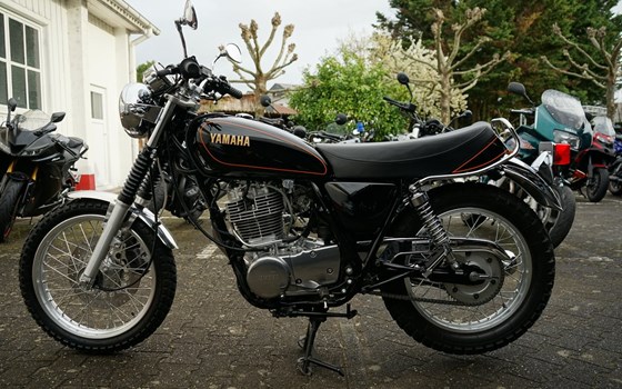 Gebrauchtmotorrad Yamaha SR 400 - Bild 10