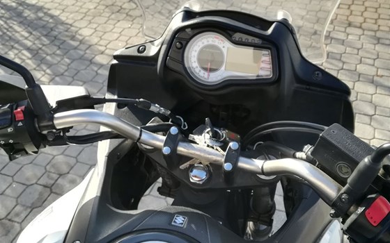 Gebrauchtmotorrad Suzuki V-Strom 650 XT Touring - Bild 4