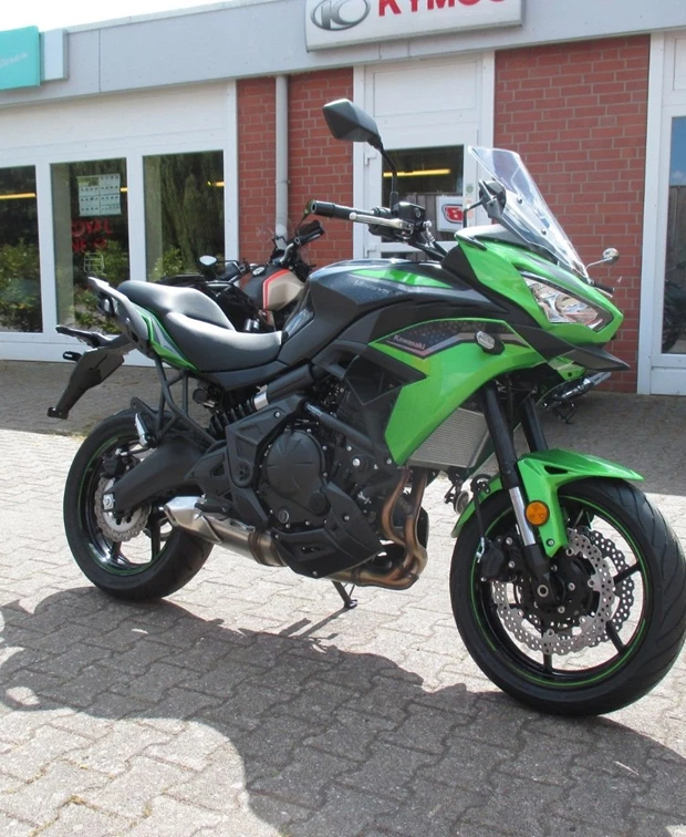 Kawasaki Versys 650<br />**grün**
