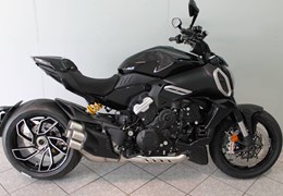Neumotorrad Ducati Diavel V4