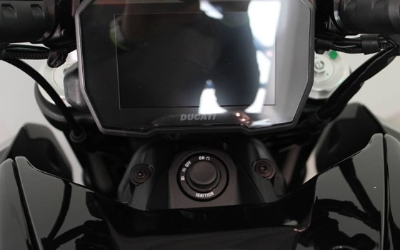 Neufahrzeug Ducati Diavel V4 - Bild 14