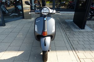 Angebot Vespa GTS 300 Super Sport