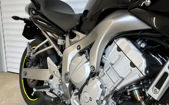 Gebrauchtmotorrad Yamaha FZ6 Fazer - Bild 10