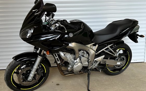 Gebrauchtmotorrad Yamaha FZ6 Fazer - Bild 7