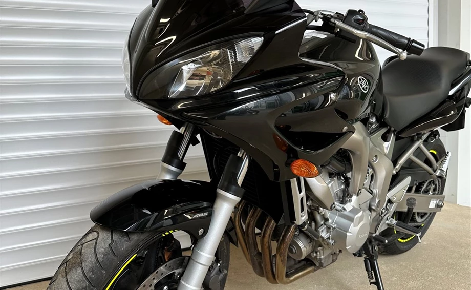 Angebot Yamaha FZ6 Fazer Bild 3: Angebot Yamaha FZ6 Fazer