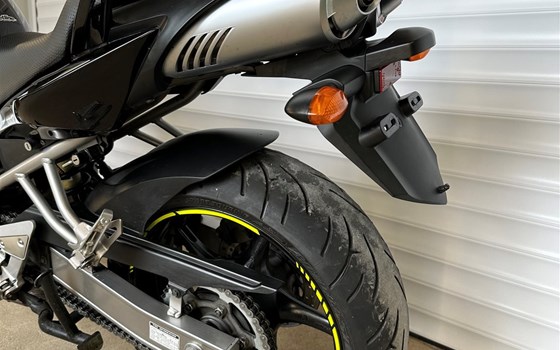 Gebrauchtmotorrad Yamaha FZ6 Fazer - Bild 8