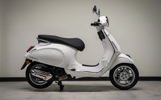 Neufahrzeug Vespa Primavera 50 - Bild 3