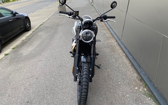 Neufahrzeug Triumph Scrambler 1200 X - Bild 3 Neufahrzeug Triumph Scrambler 1200 X - Bild 3