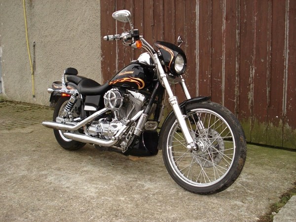 Gebrauchtmotorrad Harley-Davidson Dyna Wide Glide FXDWG