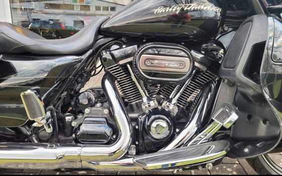 Gebrauchtmotorrad Harley-Davidson CVO Street Glide FLHXSE - Bild 9