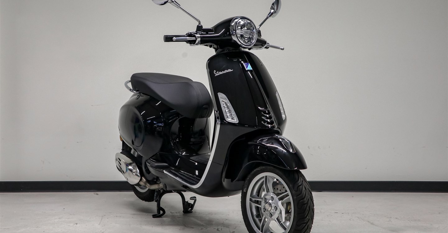 Zum Vergrößern bitte anklicken! Angebot Vespa Primavera 125