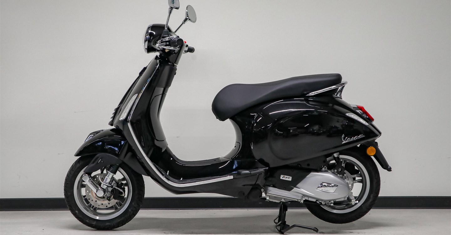 Zum Vergrößern bitte anklicken! Angebot Vespa Primavera 125