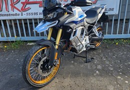 Neumotorrad Voge 900DS