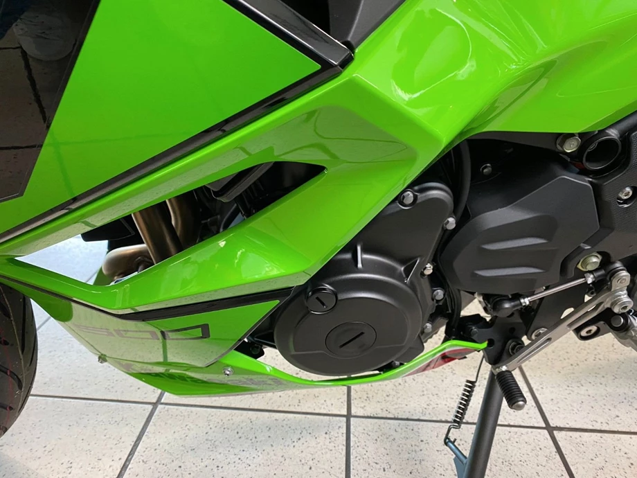 Angebot Kawasaki Ninja 500 SE Bild 15: Angebot Kawasaki Ninja 500 SE