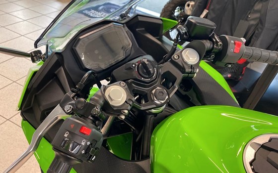 Neufahrzeug Kawasaki Ninja 500 SE - Bild 2