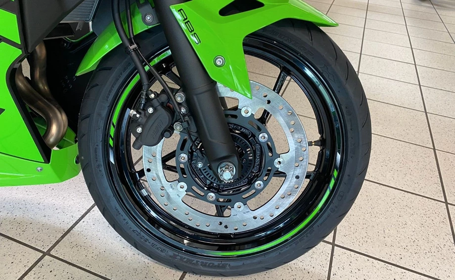 Angebot Kawasaki Ninja 500 SE Bild 9: Angebot Kawasaki Ninja 500 SE