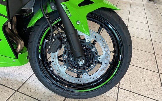 Neufahrzeug Kawasaki Ninja 500 SE - Bild 9