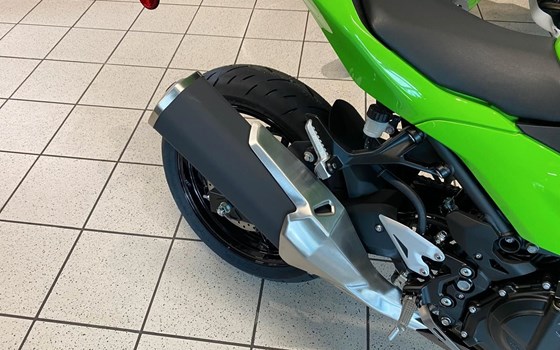 Neufahrzeug Kawasaki Ninja 500 SE - Bild 9
