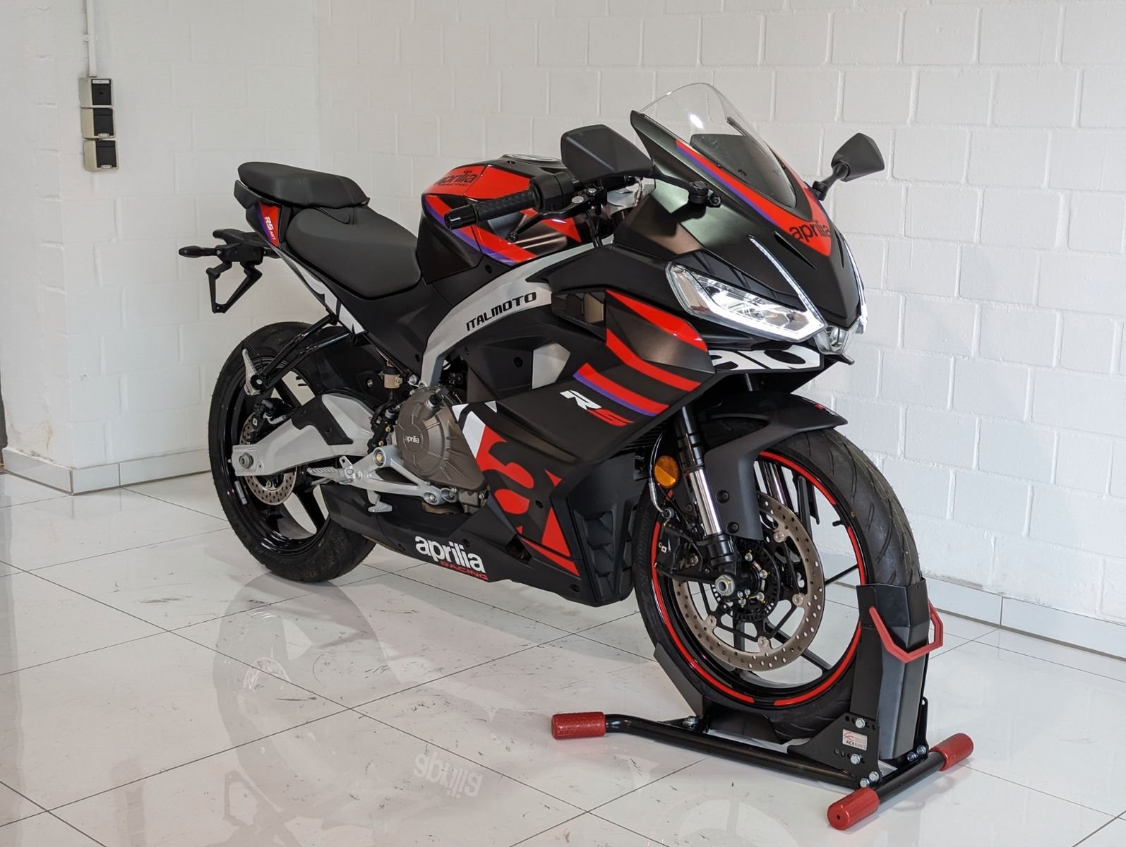 Aprilia RS 457 