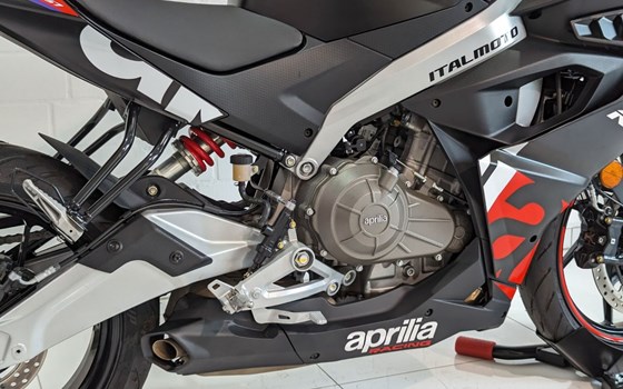 Neufahrzeug Aprilia RS 457 - Bild 11