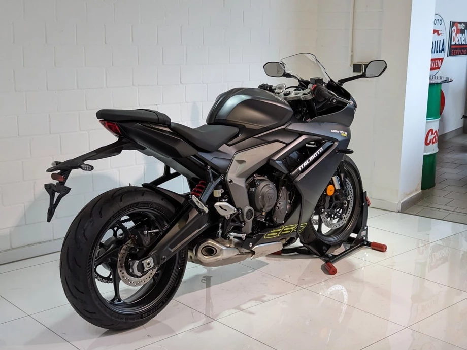 Angebot Triumph Daytona 660 Bild 7: Angebot Triumph Daytona 660