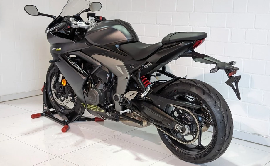 Angebot Triumph Daytona 660 Bild 9: Angebot Triumph Daytona 660