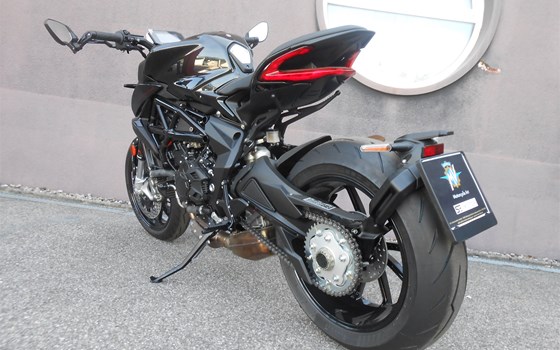 Neufahrzeug MV Agusta Dragster 800 R - Bild 11 Neufahrzeug MV Agusta Dragster 800 R - Bild 11