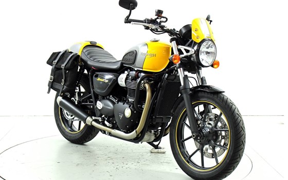 Motorrad Occasion Triumph Street Cup - Bild 2