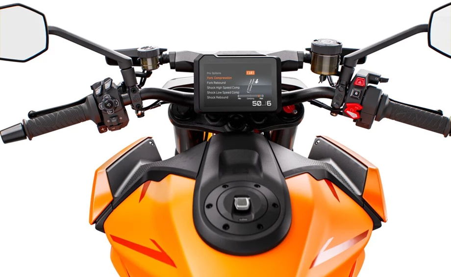 Angebot KTM 1390 Super Duke R EVO Bild 7: Angebot KTM 1390 Super Duke R EVO