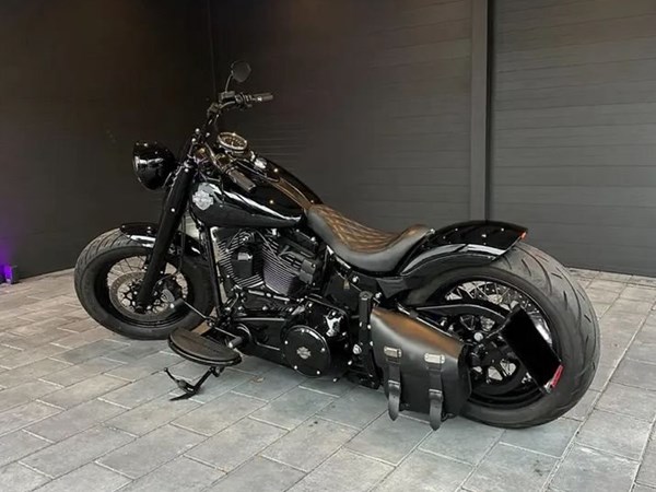 Gebrauchtmotorrad Harley-Davidson Softail Slim S