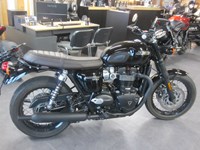 Gebrauchtmotorrad Triumph Bonneville T120 Black 1.Hand/Extras/Garantie