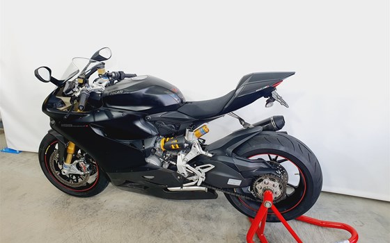 Gebrauchtmotorrad Ducati 1199 Panigale S - Bild 7