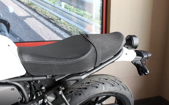 Gebrauchtmotorrad Yamaha XSR700 - Bild 5