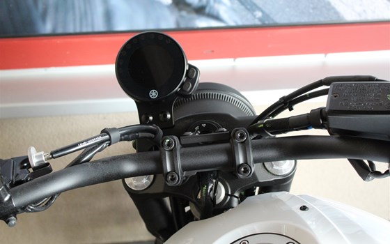 Gebrauchtmotorrad Yamaha XSR700 - Bild 8