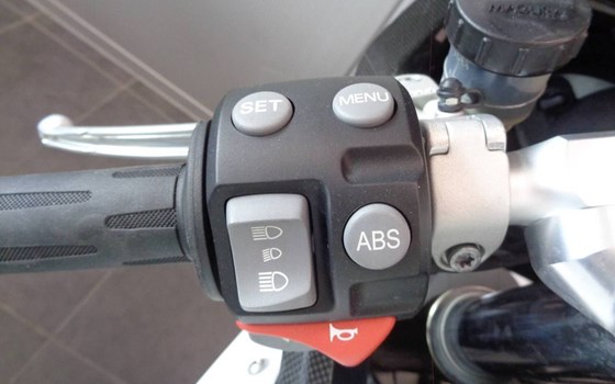 Gebrauchtmotorrad BMW HP2 Sport - Bild 3