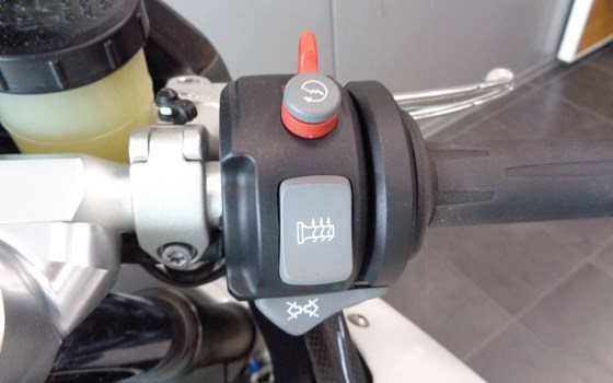 Gebrauchtmotorrad BMW HP2 Sport - Bild 4