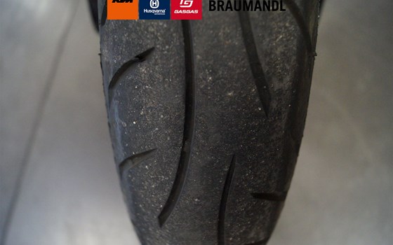 Gebrauchtmotorrad Husqvarna Vitpilen 401 - Bild 5 Gebrauchtmotorrad Husqvarna Vitpilen 401 - Bild 5