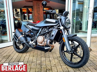 Husqvarna Svartpilen 701 16