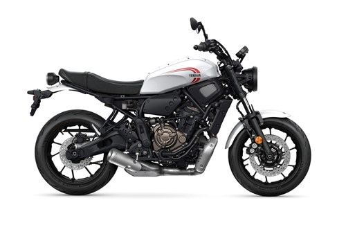 Neumotorrad Yamaha XSR700