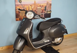 Gebrauchte Vespa GTS 300 i.e. Super Sport Gebrauchte Vespa GTS 300 i.e. Super Sport