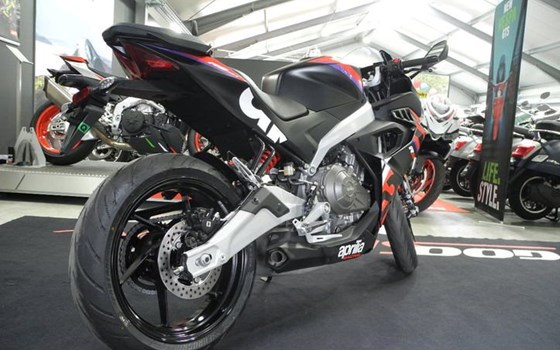 Neufahrzeug Aprilia RS 457 - Bild 14