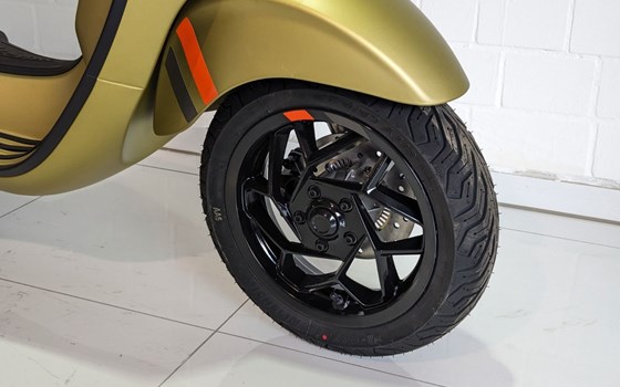 Neufahrzeug Vespa Sprint 125 S - Bild 10