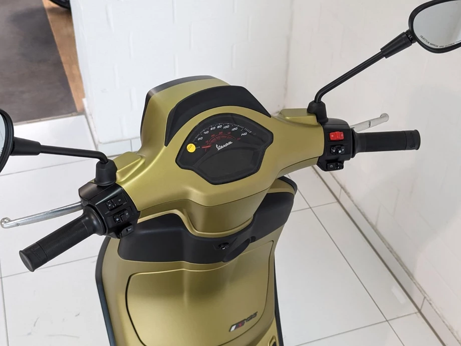 Angebot Vespa Sprint 125 S Bild 8: Angebot Vespa Sprint 125 S